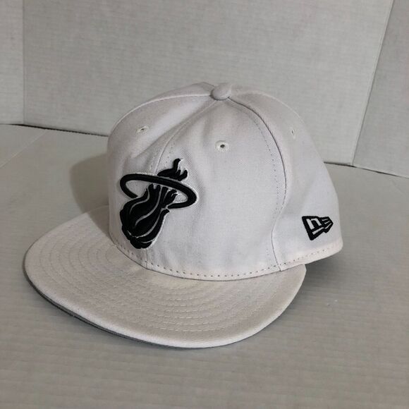 Miami Heat Hat Cap White Basketball NBA Fitted 7 3/8 59 Fifty‎ Logo Sportswear - Picture 1 of 10